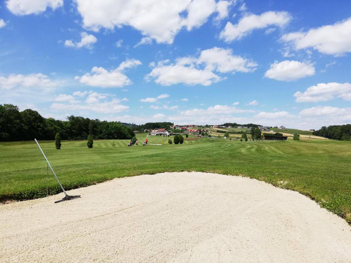 Golf Resort Kloech エクステリア 写真