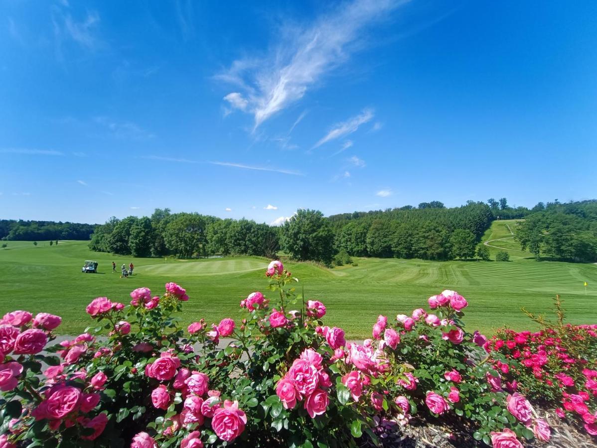 Golf Resort Kloech エクステリア 写真