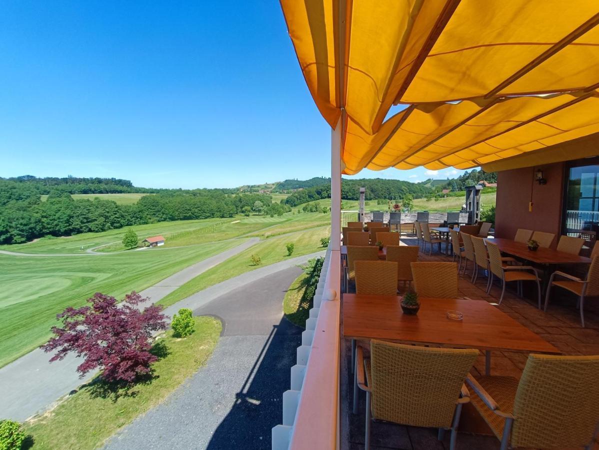Golf Resort Kloech エクステリア 写真