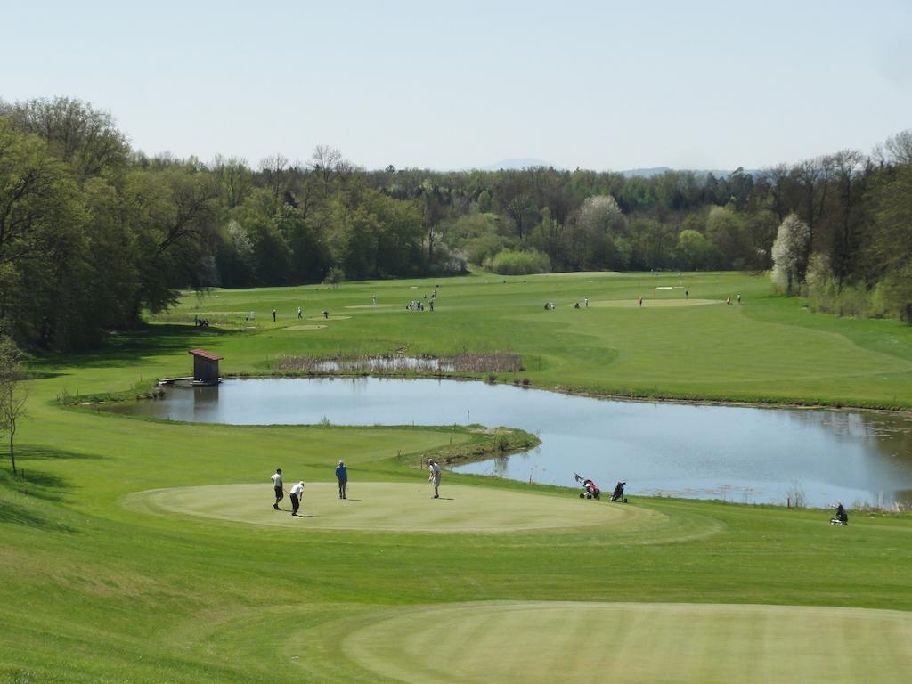 Golf Resort Kloech エクステリア 写真