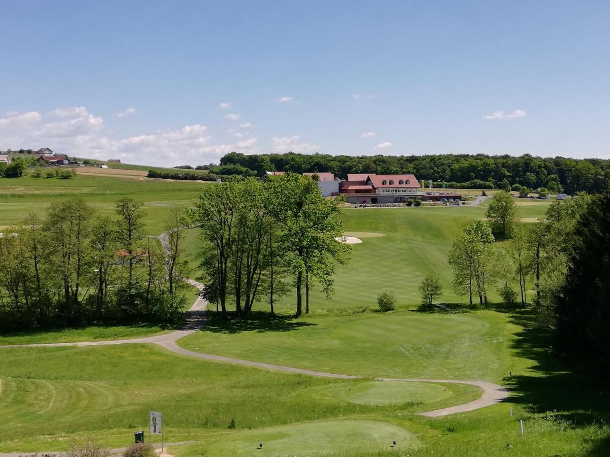 Golf Resort Kloech エクステリア 写真